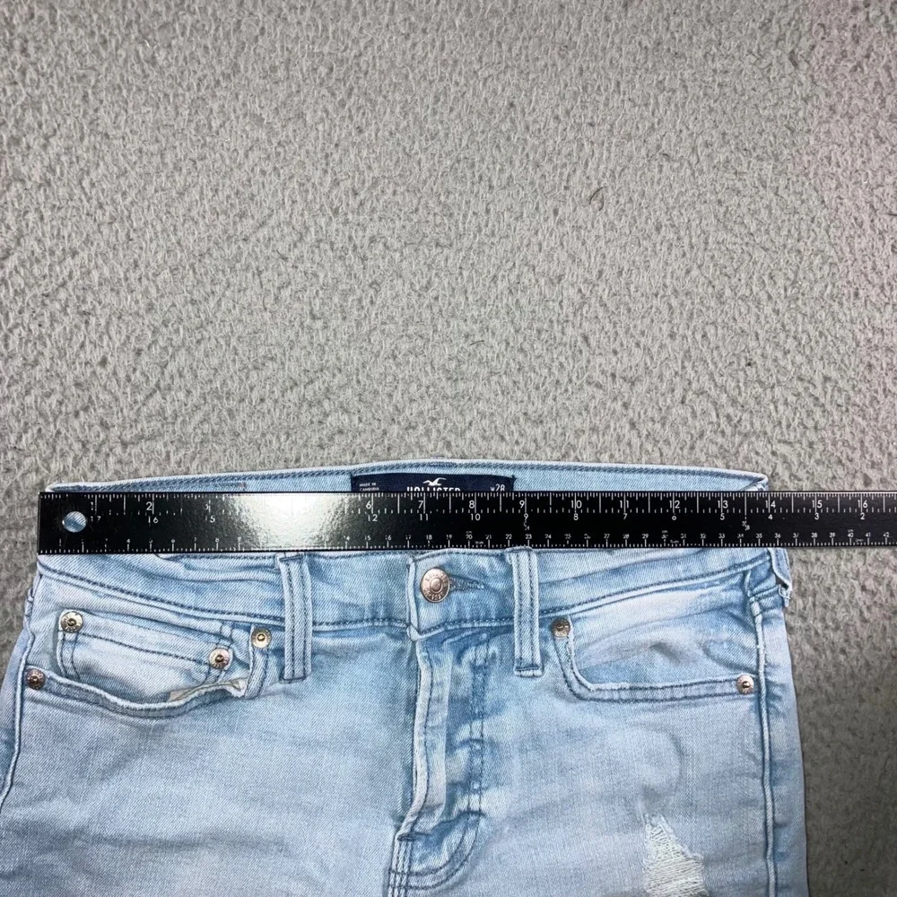 Hollister Slim Straight Jeans Mens 28x30‎ Blue Distressed Grunge Punk Fit 28x27